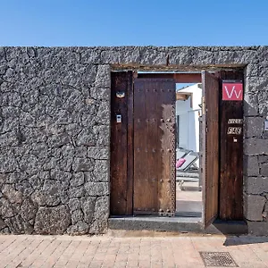 Fae , Playa Blanca (Lanzarote) Spain